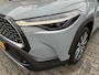 Toyota Corolla Cross 2.0 HIGH POWER HYBRID FIRST EDITION STOELVERW BLIND-SPOT PARK-SENSOREN EL-ACHTERKLEP NAVI APPLE/ANDROID NL-AUTO