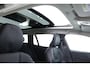 Volvo V60 2.0 T6 Plug-in hybrid AWD Ultra Dark | PANORAMADAK ✅ 1e Eigenaar *BEVRIJDINGSDAG 05 mei OPEN!*