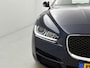 Jaguar XE 2.0 Prestige Automaat / Navigatie / Leder / Cruise-ctr. / Lmv 17"/ Stoelverw. / Camera / Apk 11-2026