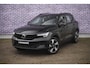 Volvo XC40 Single Motor Extended Range Plus 82 kWh | Verwarmbare voorstoelen | Verwarmbaar stuurwiel | Warmtepomp | Adaptieve Cruise Control | BLIS |
