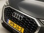 Audi Q3 Sportback 35 TFSI S-Line Sport 150Pk Automaat (2X S-LINE, APPLE CARPLAY, GROOT NAVI, LEDER, SFEERVERLICHTING, STOELVERWARMING, SPORTSTOELEN, ADAPTIVE CRUISE, GETINT GLAS, TREKHAAK, PLAT SPORTSTUUR, NIEUWSTAAT)