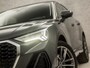 Audi Q3 Sportback 35 TFSI S-Line Sport 150Pk Automaat (2X S-LINE, APPLE CARPLAY, GROOT NAVI, LEDER, SFEERVERLICHTING, STOELVERWARMING, SPORTSTOELEN, ADAPTIVE CRUISE, GETINT GLAS, TREKHAAK, PLAT SPORTSTUUR, NIEUWSTAAT)