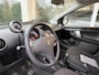Peugeot 107 1.0 Active 5-drs | Airconditioning | Radio/CD | Elektr. ramen | Weinig kilometers | Zuinig |
