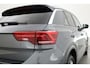 Volkswagen T-Roc 1.5 TSI R-Line DSG | IQ. Light | Afn. Trekhaak | Adapt. Cruise | Camera | Massage | Stoelverw. | CarPlay
