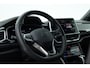 Volkswagen T-Roc 1.5 TSI R-Line DSG | IQ. Light | Afn. Trekhaak | Adapt. Cruise | Camera | Massage | Stoelverw. | CarPlay