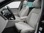 Volkswagen Passat Variant 1.4 TSI PHEV GTE Business Automaat - Panorama dak - Trekhaak - Navigatie - Camera - ACC