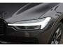 Volvo XC60 2.0 T6 Plug-in hybrid AWD Plus Dark | Google on Board | Electrische Stoelen | Adaptieve Cruise controle | BLIS | Climate Controle | spraak besturing |