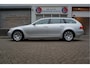 BMW 5-Serie Touring 525i 3.0 High Executive Aut6 | BTW | Prachtige Yougtimer | Uitmuntend onderhouden | Trekhaak |
