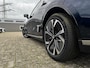 Mazda 6e Takumi Plus Long Range 80 kWh | Dit jaar nog rijden 17% bijtelling | Stoelverwarming/verkoeling | Stuurverwarming | Panoramadak | Adaptive cruise-control | Tan-nappa leder interieur | 360-Camera | SONY-premium audiosysteem |