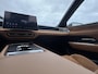 Mazda 6e Takumi Plus Long Range 80 kWh | Dit jaar nog rijden 17% bijtelling | Stoelverwarming/verkoeling | Stuurverwarming | Panoramadak | Adaptive cruise-control | Tan-nappa leder interieur | 360-Camera | SONY-premium audiosysteem |