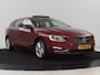 Volvo V60 2.4 D6 AWD Plug-In Hybrid Summum | Schuifdak | Trekhaak | Leder | Stoelverwarming | Adaptive cruise | Camera | Navigatie | Bi-Xenon | Memory | 2e eigenaar | 145.000km NAP
