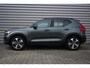 Volvo XC40 2.0 B4 Plus Dark | Google on Board | Electrische Stoelen | Adaptieve Cruise controle | BLIS | Climate Controle | spraak besturing |