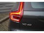 Volvo XC40 2.0 B4 Plus Dark | Google on Board | Electrische Stoelen | Adaptieve Cruise controle | BLIS | Climate Controle | spraak besturing |