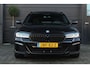 BMW 5-Serie Touring 530e xDrive M-Sport | Panorama-dak | Comfort Stoelen | Harman & Kardon | Cruise Control Adaptief | Sfeerverlichting | Electrische Achterklep