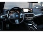 BMW 5-Serie Touring 530e xDrive M-Sport | Panorama-dak | Comfort Stoelen | Harman & Kardon | Cruise Control Adaptief | Sfeerverlichting | Electrische Achterklep