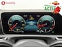 Mercedes-Benz A-klasse 180 Business Solution AMG Panoramadak | Achteruitrijcamera | Stoelverwarming | Digitaal Dashboard