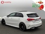 Mercedes-Benz A-klasse 180 Business Solution AMG Panoramadak | Achteruitrijcamera | Stoelverwarming | Digitaal Dashboard