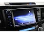 Toyota RAV4 2.5 Hybrid AWD Style | Trekhaak | Navigatie | Dodehoek detectie | 360 camera | Stoelverwarming | LED | Leder/alcantara | Adaptive Cruise | 18 inch