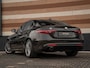 Alfa Romeo Giulia 2.0T 300pk Q2 | Performance Pack | Veloce stoelen | NL-auto | Adapt. onderstel