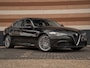 Alfa Romeo Giulia 2.0T 300pk Q2 | Performance Pack | Veloce stoelen | NL-auto | Adapt. onderstel