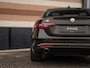 Alfa Romeo Giulia 2.0T 300pk Q2 | Performance Pack | Veloce stoelen | NL-auto | Adapt. onderstel