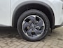 Nissan X-Trail 1.5 MHEV 163pk Tekna Automaat / Fabrieksgarantie tot 03-2028<100.000 / 2000kg Trekgewicht / Allseason banden / Elektrische achterklep / Head Up Display / Glazen schuif- en kanteldak / Stuur-, Stoel en Achterbank verwarming /