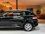 Renault Clio Estate 0.9 TCe Limited NAP Garantie Trekhaak Cruise Navi PDC Led Rijklaar