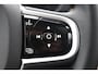 Volvo XC60 T6 350PK Automaat Plug-in Hybrid AWD Plus Dark / Navigatie / Adaptieve Cruisecontrol / Head Up-Display / Panorama dak / Leder / Elektrische stoelen / 360 Camera / Trekhaak /