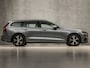 Volvo V60 2.0 B3 Sport 177Pk Automaat (APPLE CARPLAY, GROOT NAVI, CAMERA, ELEK ACHTERKLEP, SPORTSTOELEN, ADAPTIVE CRUISE, LANE ASSIST, NIEUWSTAAT)