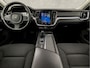 Volvo V60 2.0 B3 Sport 177Pk Automaat (APPLE CARPLAY, GROOT NAVI, CAMERA, ELEK ACHTERKLEP, SPORTSTOELEN, ADAPTIVE CRUISE, LANE ASSIST, NIEUWSTAAT)