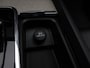 Volvo XC60 T8 Twin Engine AWD Inscription | Achterbank in delen neerklapbaar | Achteruitrijcamera | Armsteun achter