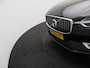 Volvo XC60 T8 Twin Engine AWD Inscription | Achterbank in delen neerklapbaar | Achteruitrijcamera | Armsteun achter