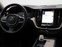 Volvo XC60 T8 Twin Engine AWD Inscription | Achterbank in delen neerklapbaar | Achteruitrijcamera | Armsteun achter
