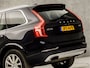 Volvo XC90 2.0 T8 Twin Engine AWD Inscription 7 Persoons 408Pk Automaat (PANORAMADAK, GROOT NAVI, MEMORY SEATS, LEDER, CAMERA, STOELVERWARMING, HOUT INLEG, ADAPTIVE CRUISE, GETINT GLAS, NIEUWSTAAT)