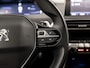 Peugeot 5008 1.2 PureTech Sport 7 Persoons Automaat (PANORAMADAK, APPLE CARPLAY, MEMORY SEATS, LEDER, FOCAL AUDIO, STOELVERWARMING, ADAPTIVE CRUISE, GETINT GLAS, KEYLESS, NIEUWSTAAT)