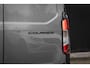 Ford Transit Courier E-Transit Limited 44 kWh | DIRECT LEVERBAAR | Trekhaak | Adapt. Cruise | Dodehoek Detectie | Camera | Winter-pack | Standkachel | Driver Assistance Pack | Climate Control |