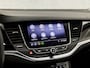 Opel Astra Sports Tourer 1.2 Elegance 146Pk (APPLE CARPLAY, GROOT NAVI, CLIMATE, CAMERA, LEDER, GETINT GLAS, SPORTSTOELEN, KEYLESS, LANE ASSIST, LED KOPLAMPEN, DAB+, LM VELGEN, NIEUWSTAAT)