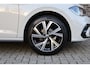 Volkswagen Polo 1.0 TSI 95pk R-Line | Achteruitrijcamera | Stoelverwarming | Zwart Dak