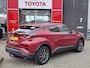 Toyota C-HR 1.2T Style TREKHAAK 1300KG TREKGEWICHT STOEL- EN STUURVERWARMING CAMERA PDC LED
