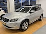 Volvo XC60 2.0 T5 FWD Ocean Race - NIEUWE APK + NIEUWE DISTRIBUTIE