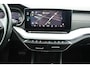 Skoda Octavia Combi 1.4 TSI 204pk iV PHEV Business Edition Plus Trekhaak Keyless Stoelverwarming Virtual Cockpit Navigatie