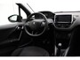 Peugeot 208 1.2 PureTech 82pk Blue Lion | Navigatie | Airconditioning | Cruise control | DAB+ | Parkeersensoren | Lage KM-stand