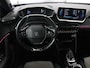Peugeot e-2008 EV GT 50 kWh | Panoramadak | Stoelverwarming | Adaptive cruise | Leder/Alcantara | Carplay | 18'' | Camera | Navigatie | Dodehoek detectie