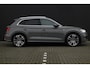 Audi Q5 55 TFSI e quattro Competition|Luchtvering|Panoramadak|