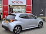 Toyota Yaris 1.5 Hybrid 115 First Edition PDC VOOR EN ACHTER STUUR EN STOELVERWARMING ADAPTIVE CRUISE CAMERA