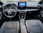 Toyota Yaris 1.5 Hybrid 115 First Edition PDC VOOR EN ACHTER STUUR EN STOELVERWARMING ADAPTIVE CRUISE CAMERA