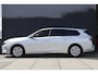 Opel Astra Sports Tourer 1.2 Level 2 / Navigatie / PDC / Climate / Privacy glass
