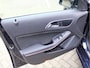 Mercedes-Benz A-klasse 180 Business Solution AMG Automaat NL-Auto/2e Eig./Camera/StoelVerw./Leer/Alcantara/Navi/PDC/Cruise