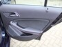Mercedes-Benz A-klasse 180 Business Solution AMG Automaat NL-Auto/2e Eig./Camera/StoelVerw./Leer/Alcantara/Navi/PDC/Cruise