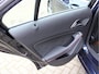 Mercedes-Benz A-klasse 180 Business Solution AMG Automaat NL-Auto/2e Eig./Camera/StoelVerw./Leer/Alcantara/Navi/PDC/Cruise
